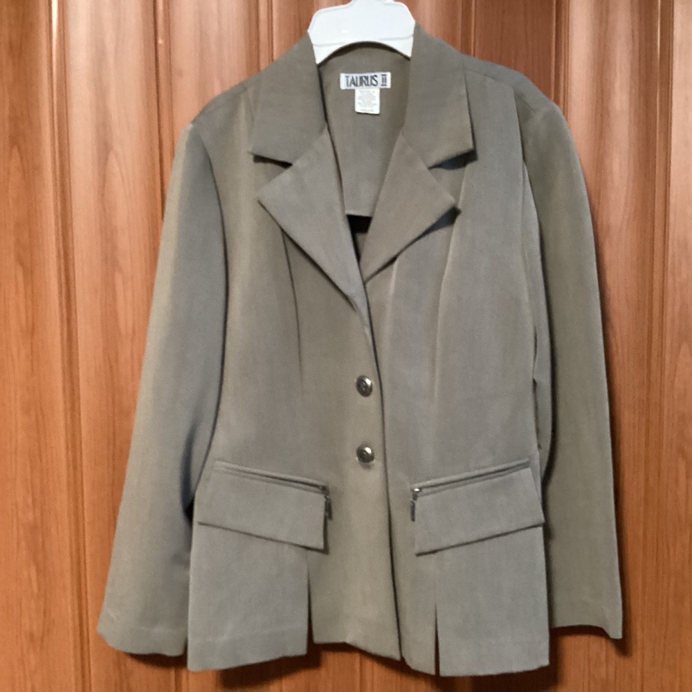 Taurus II Women’s Blazer Size 6P